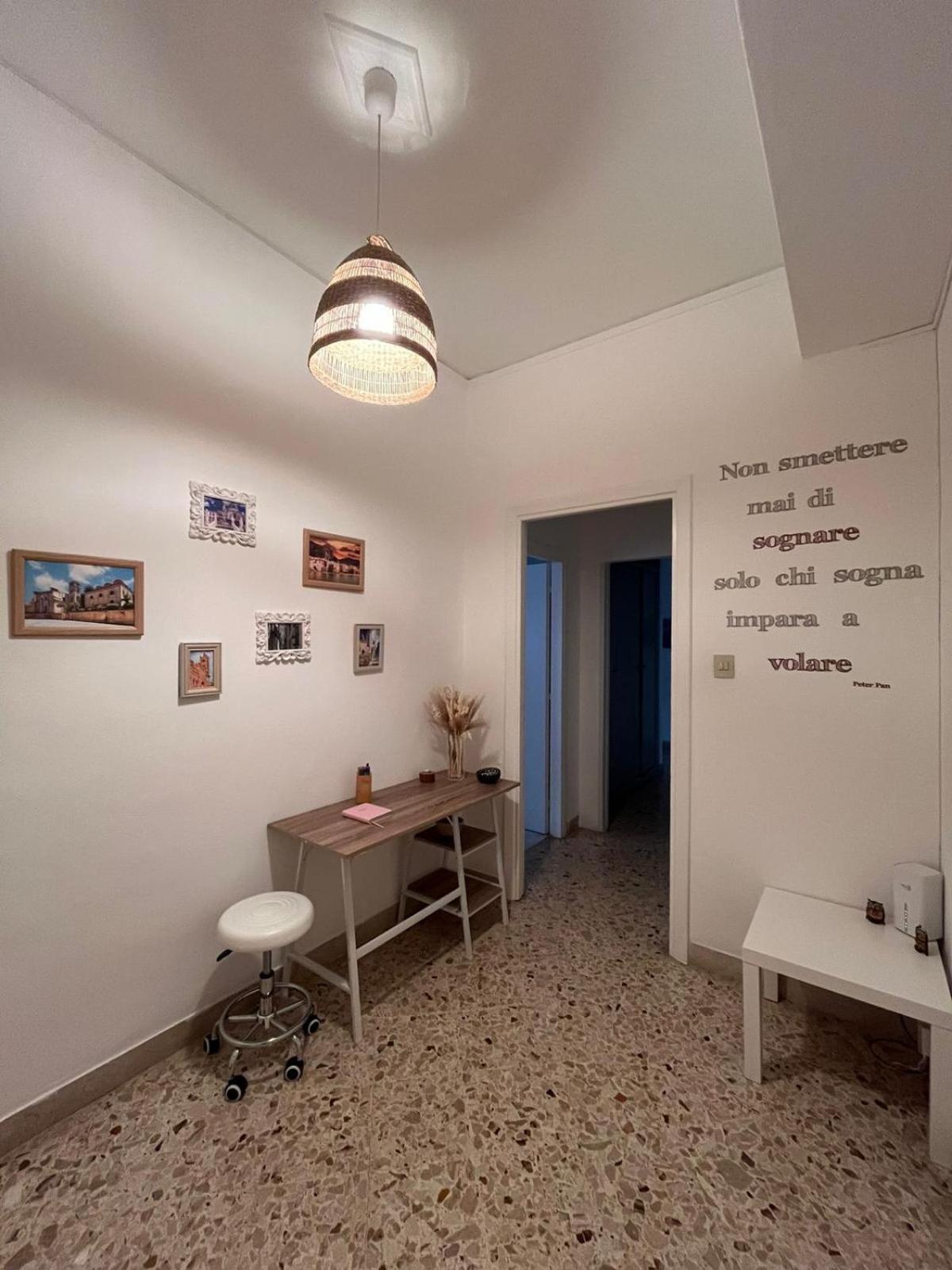 Casa Dei Nonni Di Yuri Bed & Breakfast ปาแลร์โม ภายนอก รูปภาพ